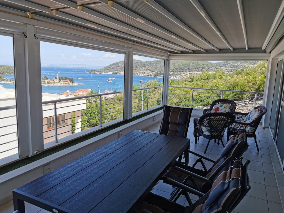 Luxury Apartment Prestige Villa Bellevue Вис Екстериор снимка