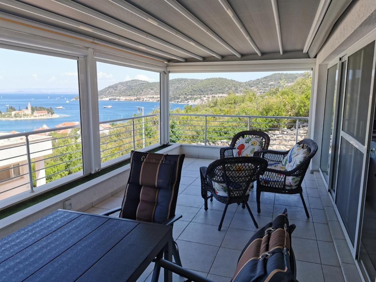 Luxury Apartment Prestige Villa Bellevue Вис Екстериор снимка