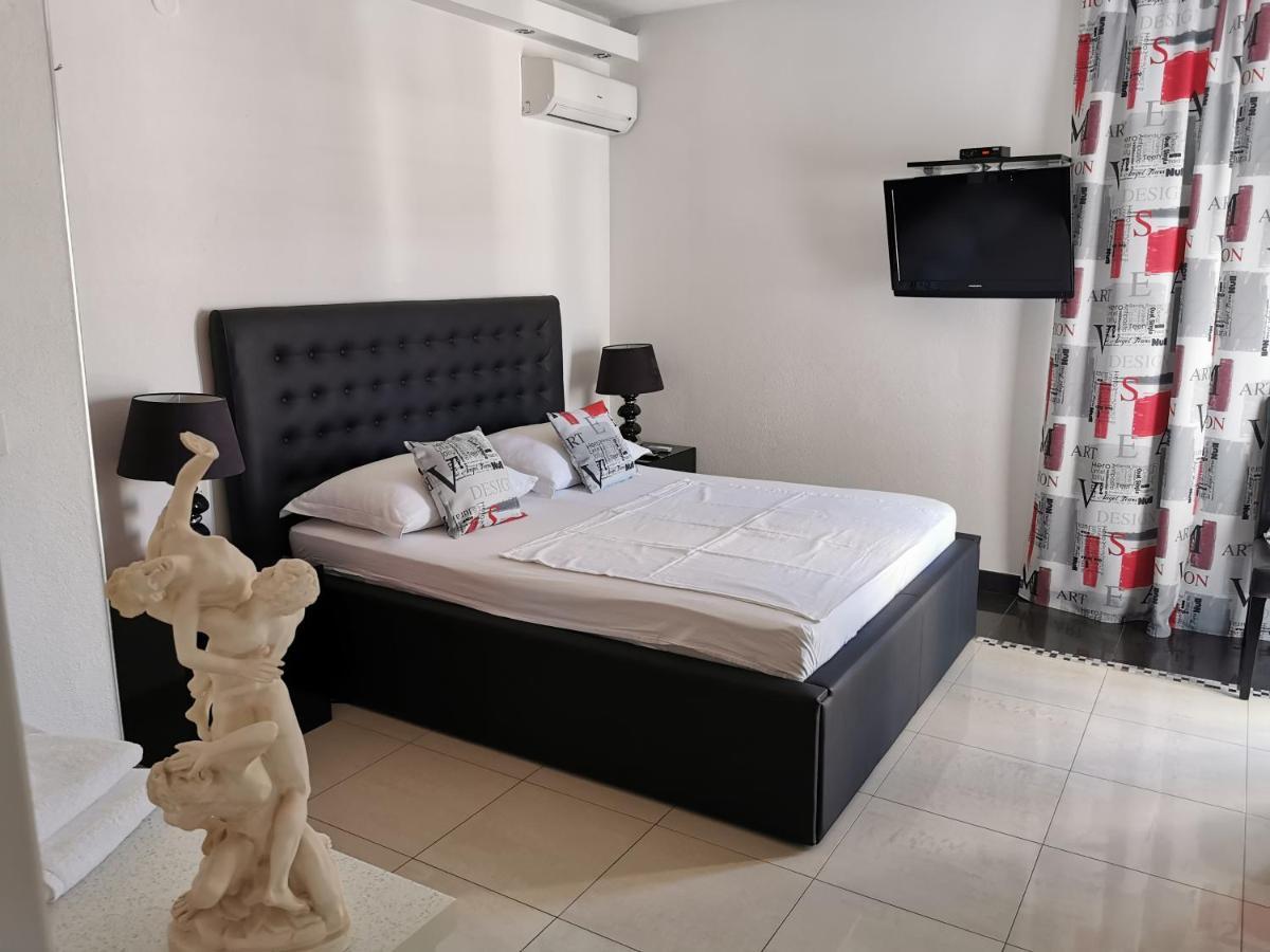 Luxury Apartment Prestige Villa Bellevue Вис Екстериор снимка